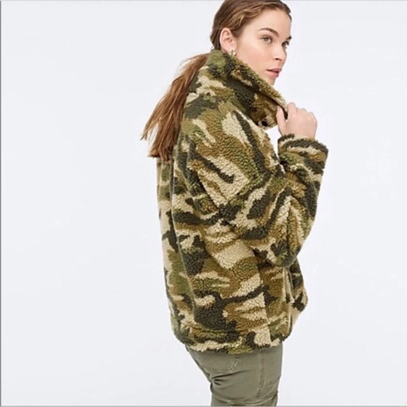 J.Crew Snap Collar Sherpa Fleece Camo Pullover Jacket Size Small - Picture 3 of 11